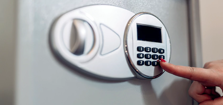 Jewelry Safe Cracking in Wildomar, California